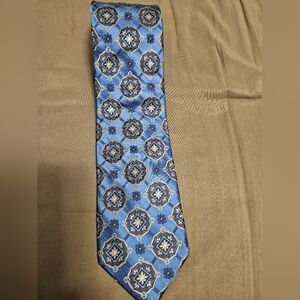 Robert Talbott Blue and Gold Geometric Tie
